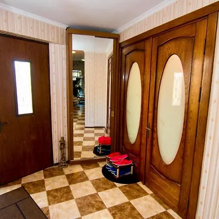 Business Haven Retreat Near Romexpo