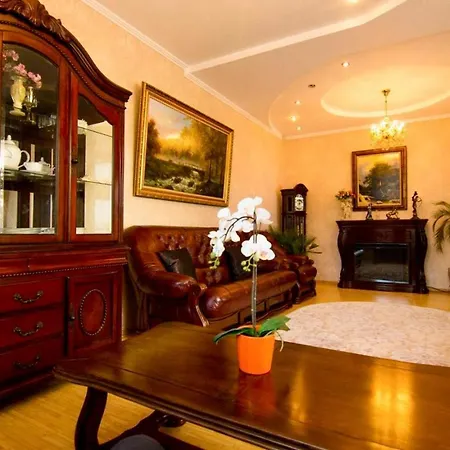 Business Haven Retreat Near Romexpo Апартаменты *